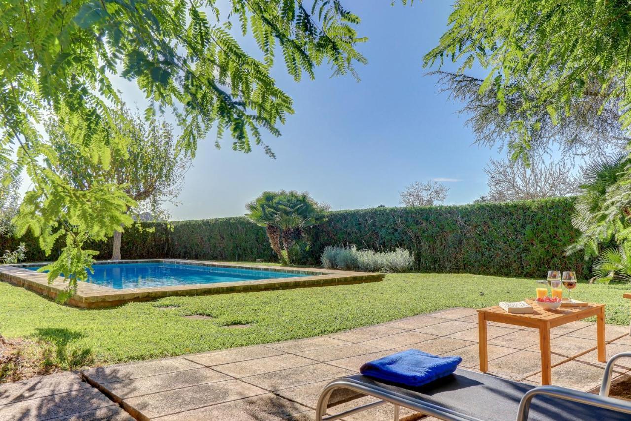 U Vila Pollenca Luaran gambar