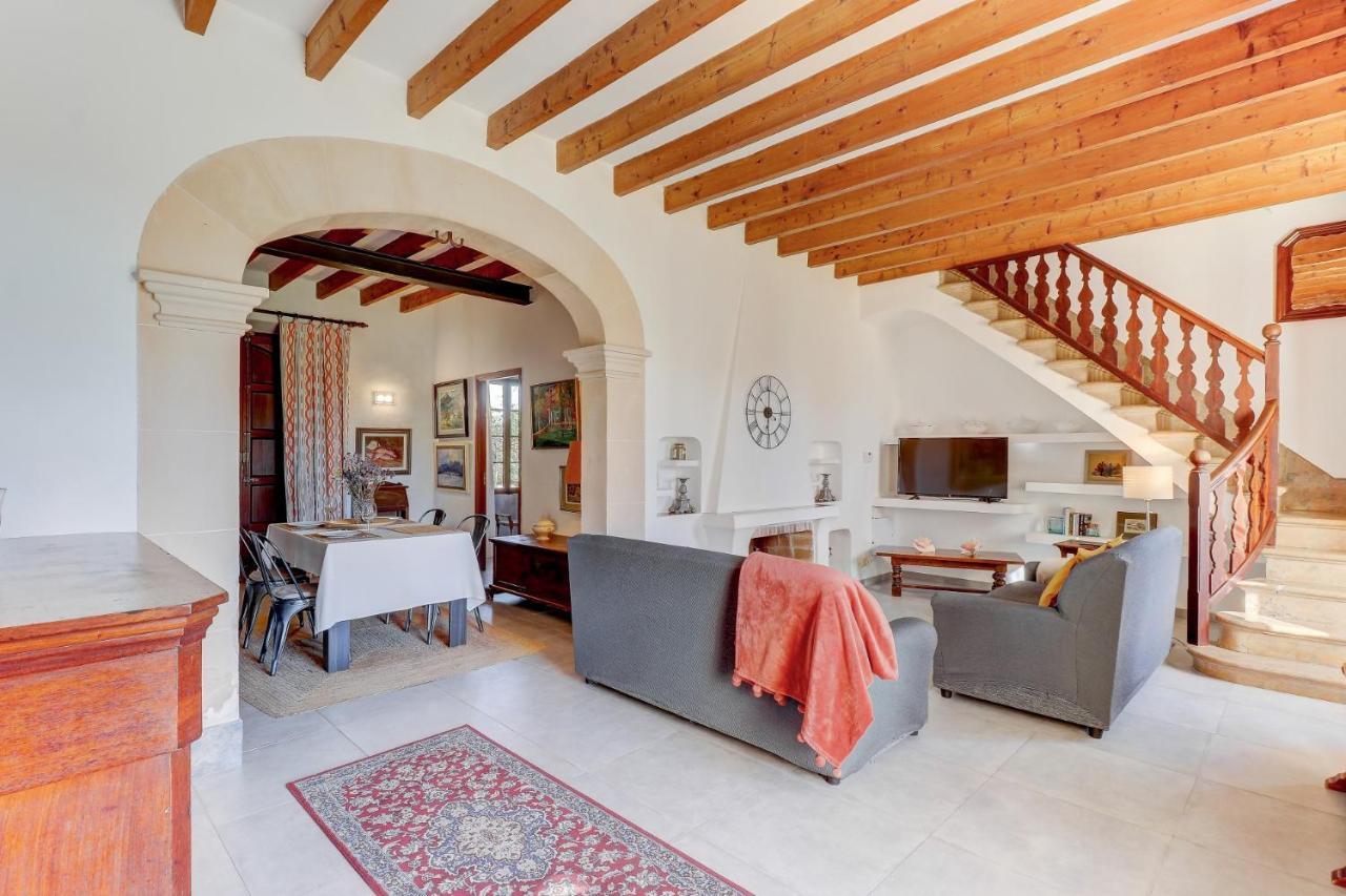 U Vila Pollenca Luaran gambar