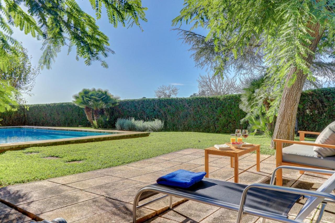 U Vila Pollenca Luaran gambar